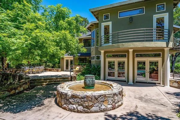 $2,495,000 | 3057 St Helena Highway, St. Helena, CA 94574