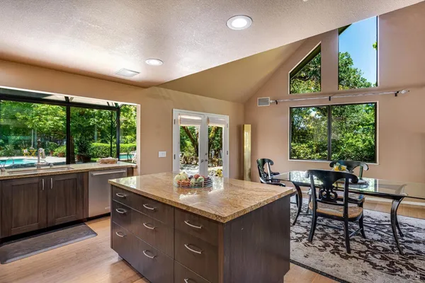 $2,495,000 | 3057 St Helena Highway, St. Helena, CA 94574