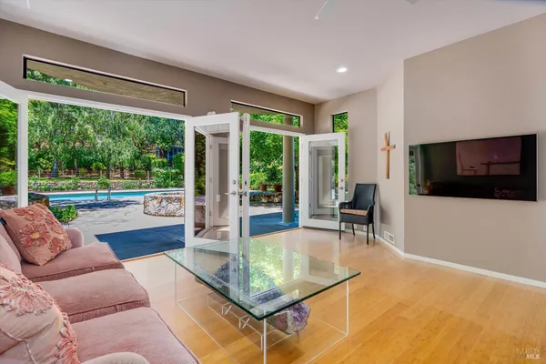 $2,495,000 | 3057 St Helena Highway, St. Helena, CA 94574