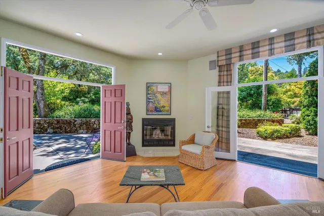 $2,950,000 | 3057 St Helena Highway, St. Helena, CA 94574