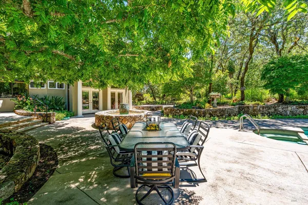 $2,495,000 | 3057 St Helena Highway, St. Helena, CA 94574