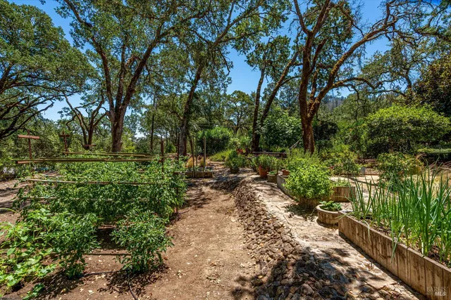 $2,950,000 | 3057 St Helena Highway, St. Helena, CA 94574