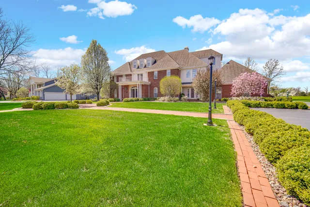 $1,325,000 | 836 Killarney Drive, Dyer, IN 46311