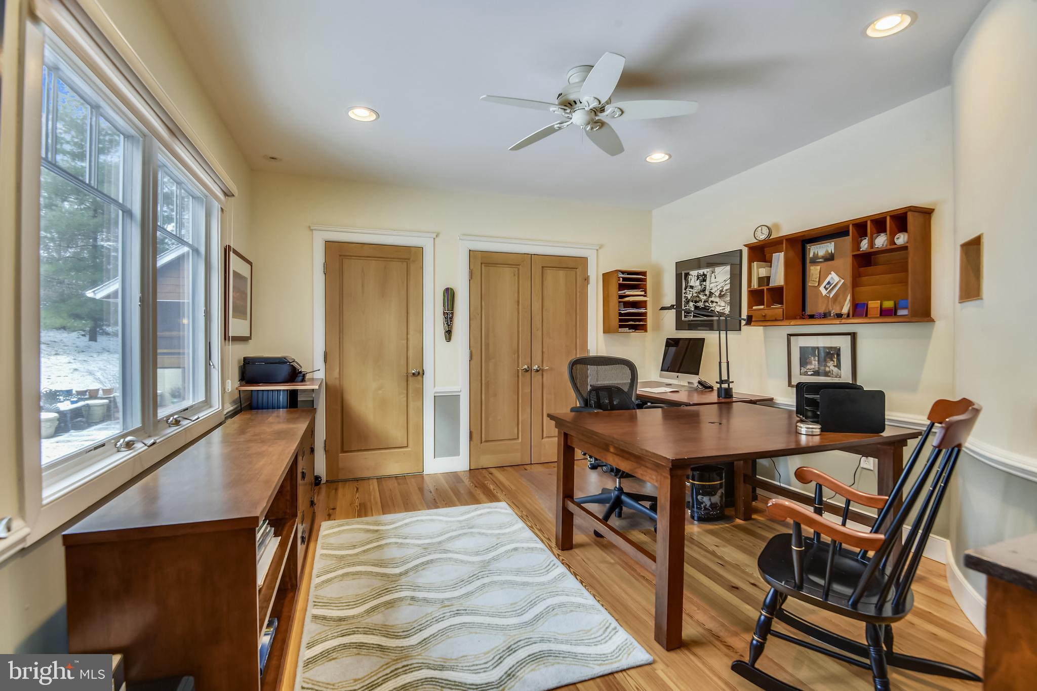 1220 Cavalier Road Arnold, MD 21012 - Photo 11 of 144 Main floor ensuite, perfect bedroom or office