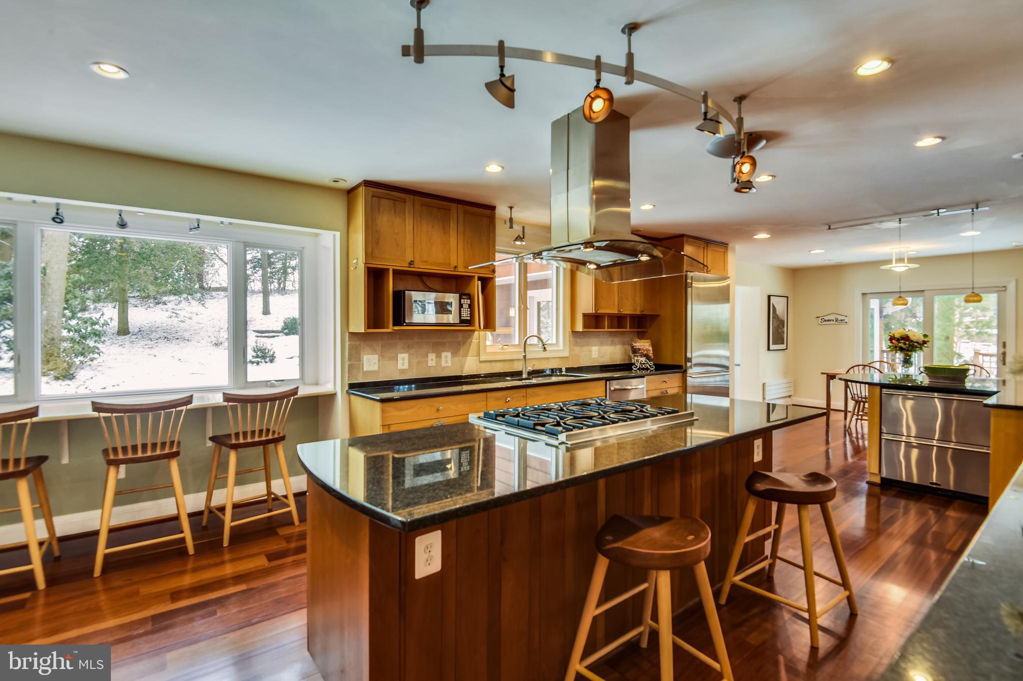 1220 Cavalier Road Arnold, MD 21012 - Photo 28 of 144 Seating at the kitchen island
