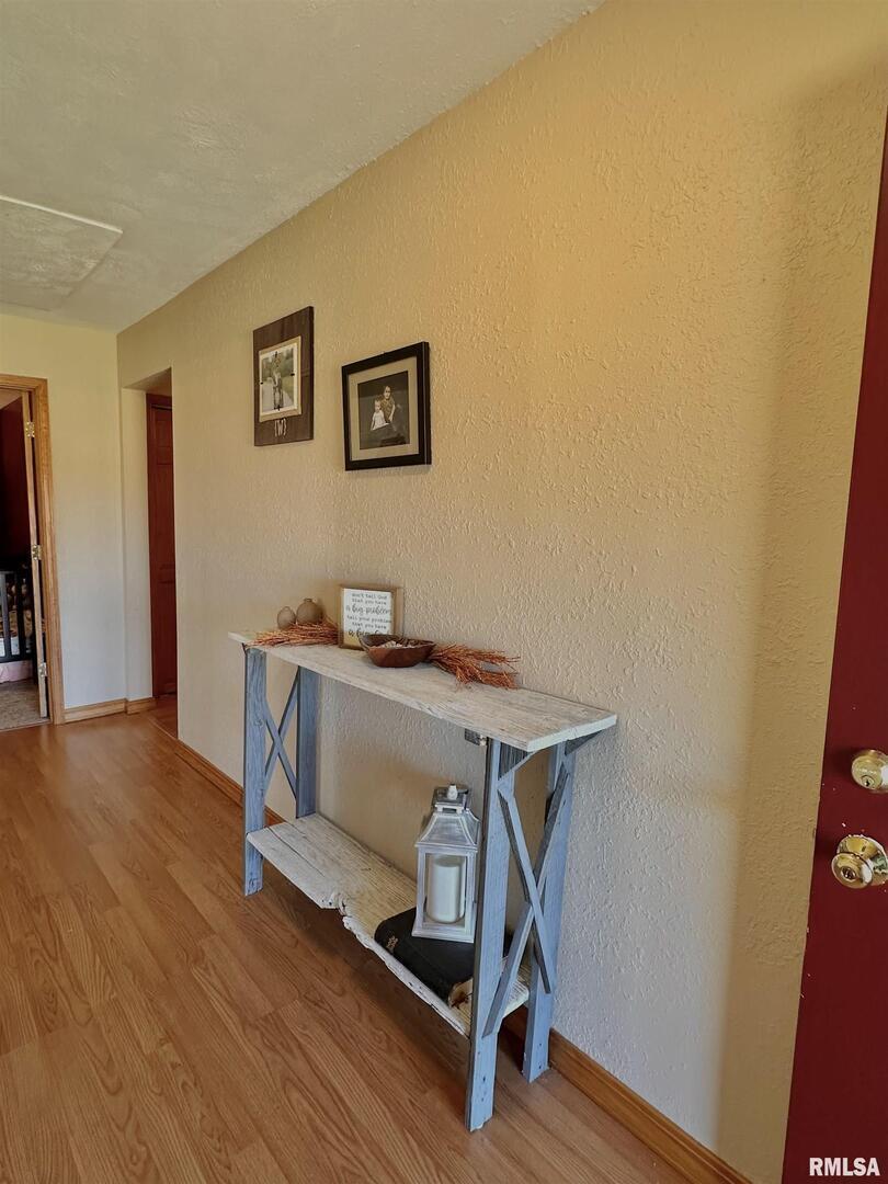 878 County Road 600N Sims, IL 62886 - Photo 20 of 82 a view of workspace with wooden floor