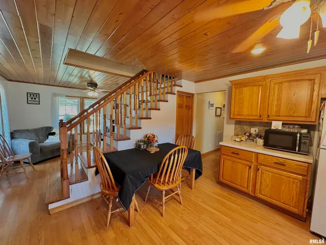 $335,000 | 878 County Road 600N, Sims, IL 62886