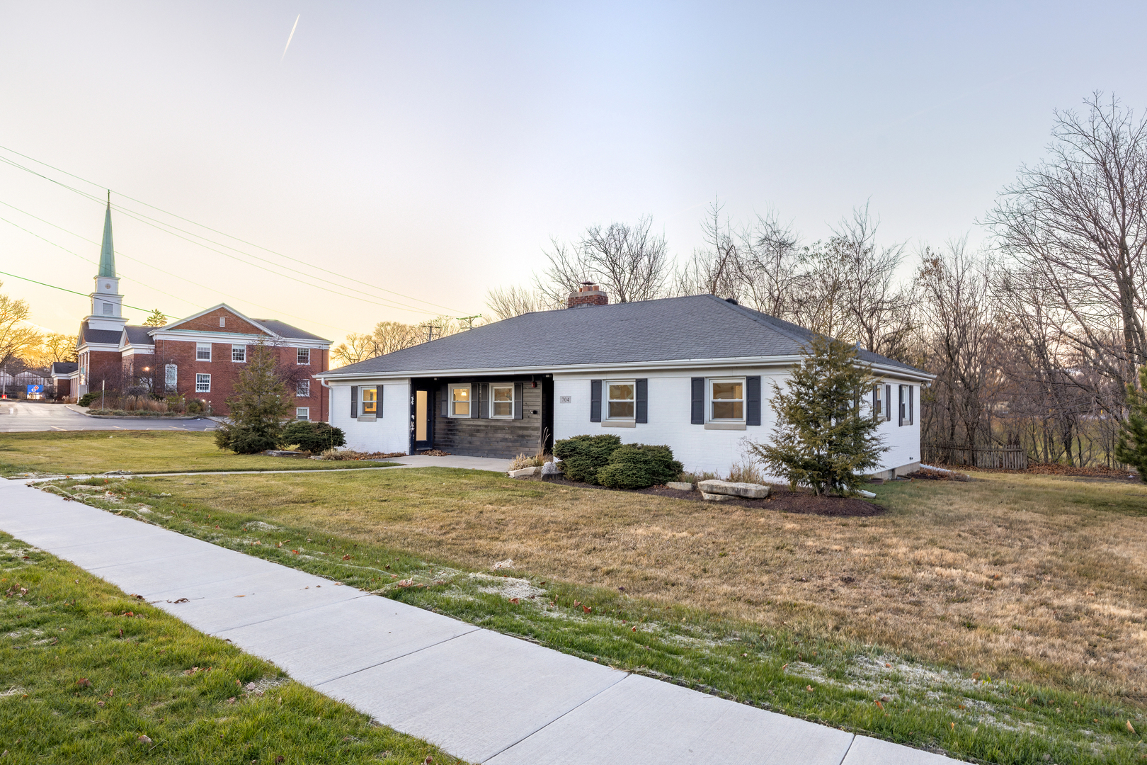 704 East 9th Street Lockport, IL 60441 - Photo 4 of 34