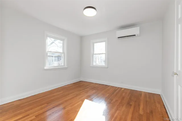 $1,488,000 | 251-05 51st Avenue | Little Neck