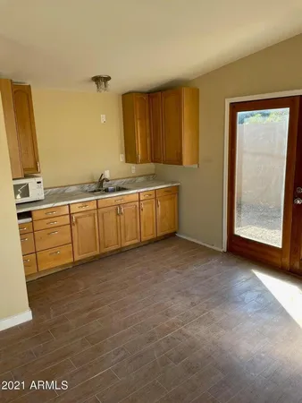 $3,800 | 1609 East Gaylon Drive, Tempe, AZ 85282
