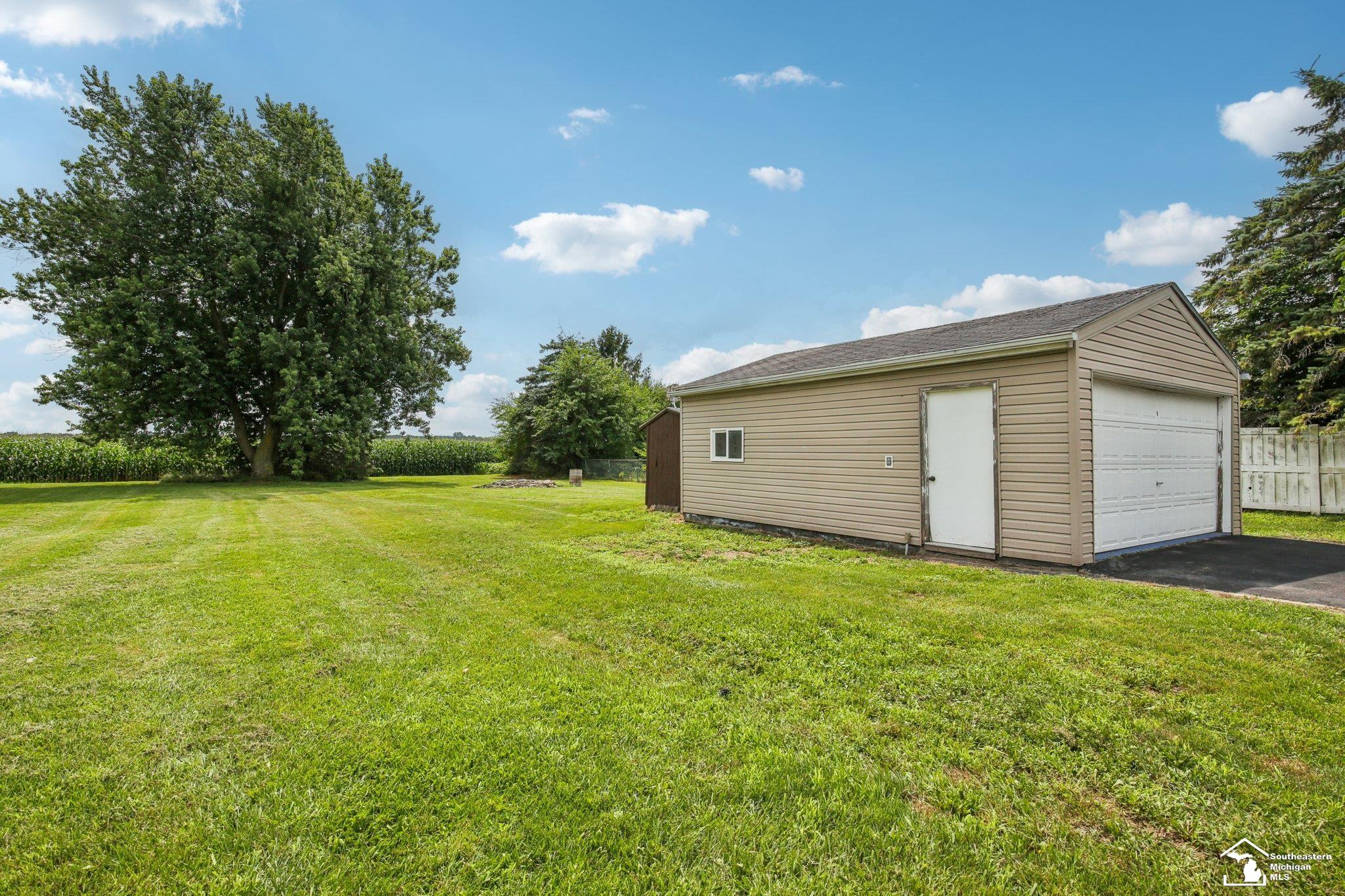 5571 Zink Road Maybee, MI 48159 - Photo 24 of 31