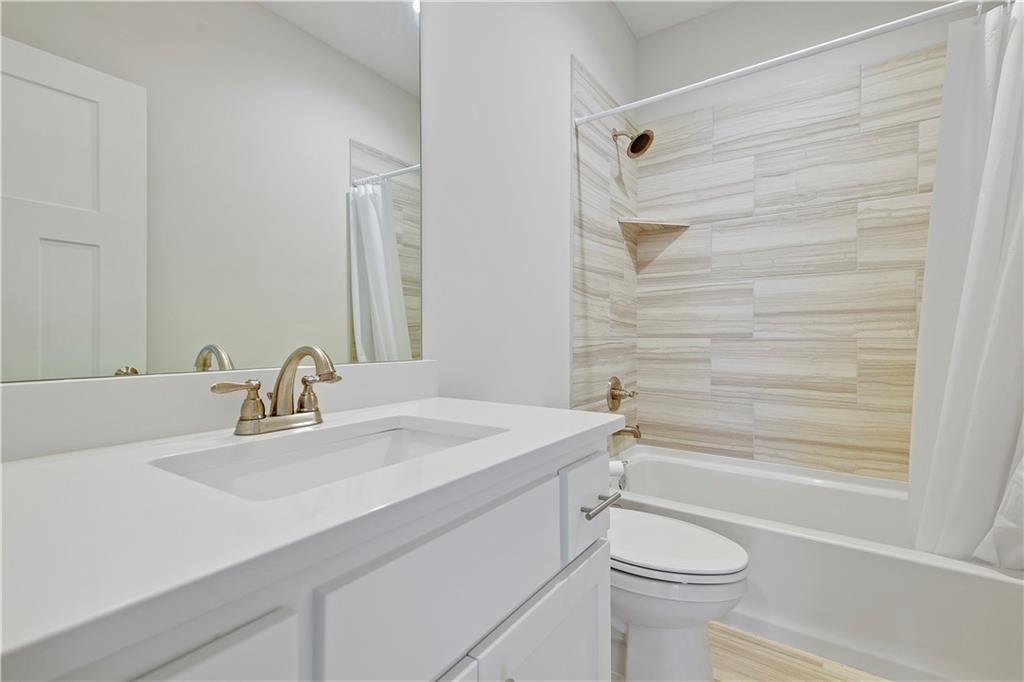 18833 Redbud Ln Spring Hill Spring Hill, KS 66083 - Photo 18 of 27