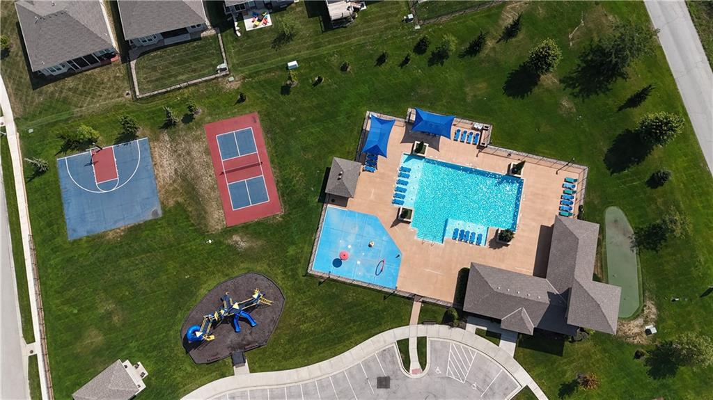 18833 Redbud Ln Spring Hill Spring Hill, KS 66083 - Photo 26 of 27