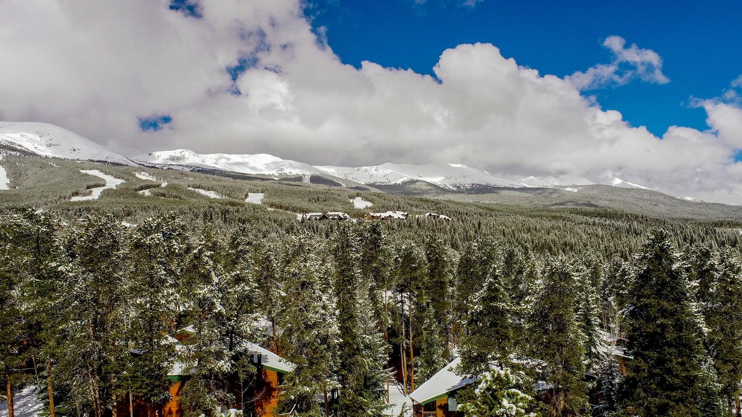 1075 Ski Hill Road, Unit 46 Breckenridge, CO 80424 - Photo 32 of 41 a view of a sky from a terrace