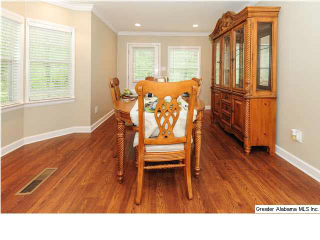 3337 Ridgely Drive Birmingham, AL 35243 - Photo 14 of 27