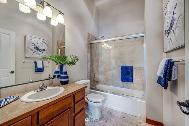 $450,000 | 1194 North 198th Street, Shoreline, WA 98133