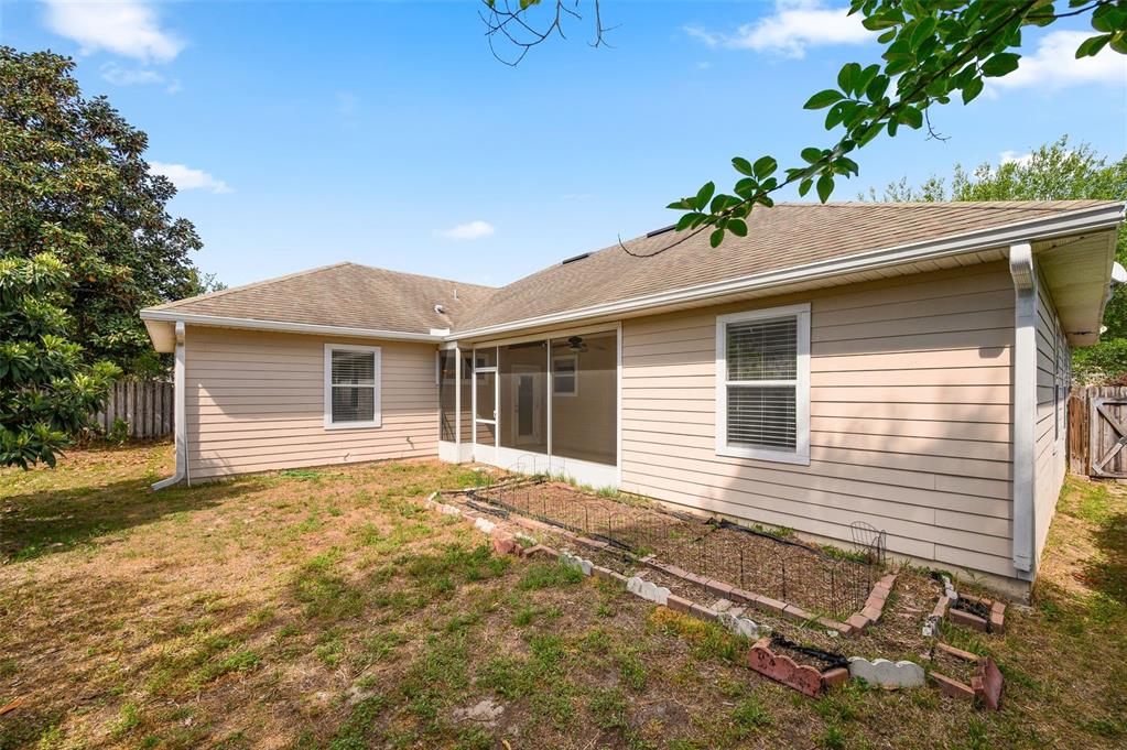 7486 Southwest 87th Terrace Gainesville, FL 32608 - Photo 37 of 44