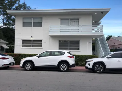 $170,000 | 7725 Carlyle Avenue, Unit 4, Miami Beach, FL 33141