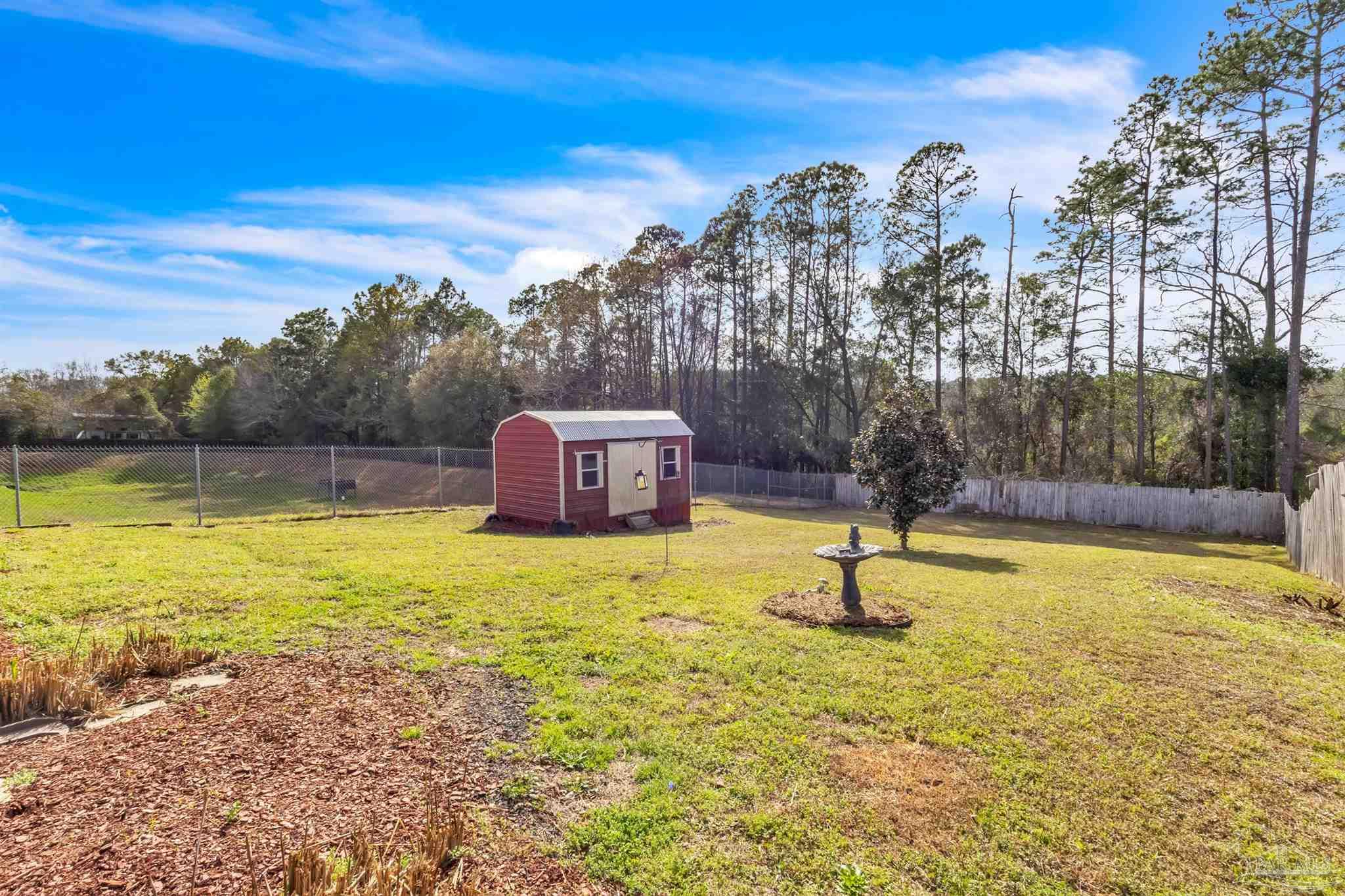176 Millet Circle Gonzalez, FL 32533 - Photo 23 of 31