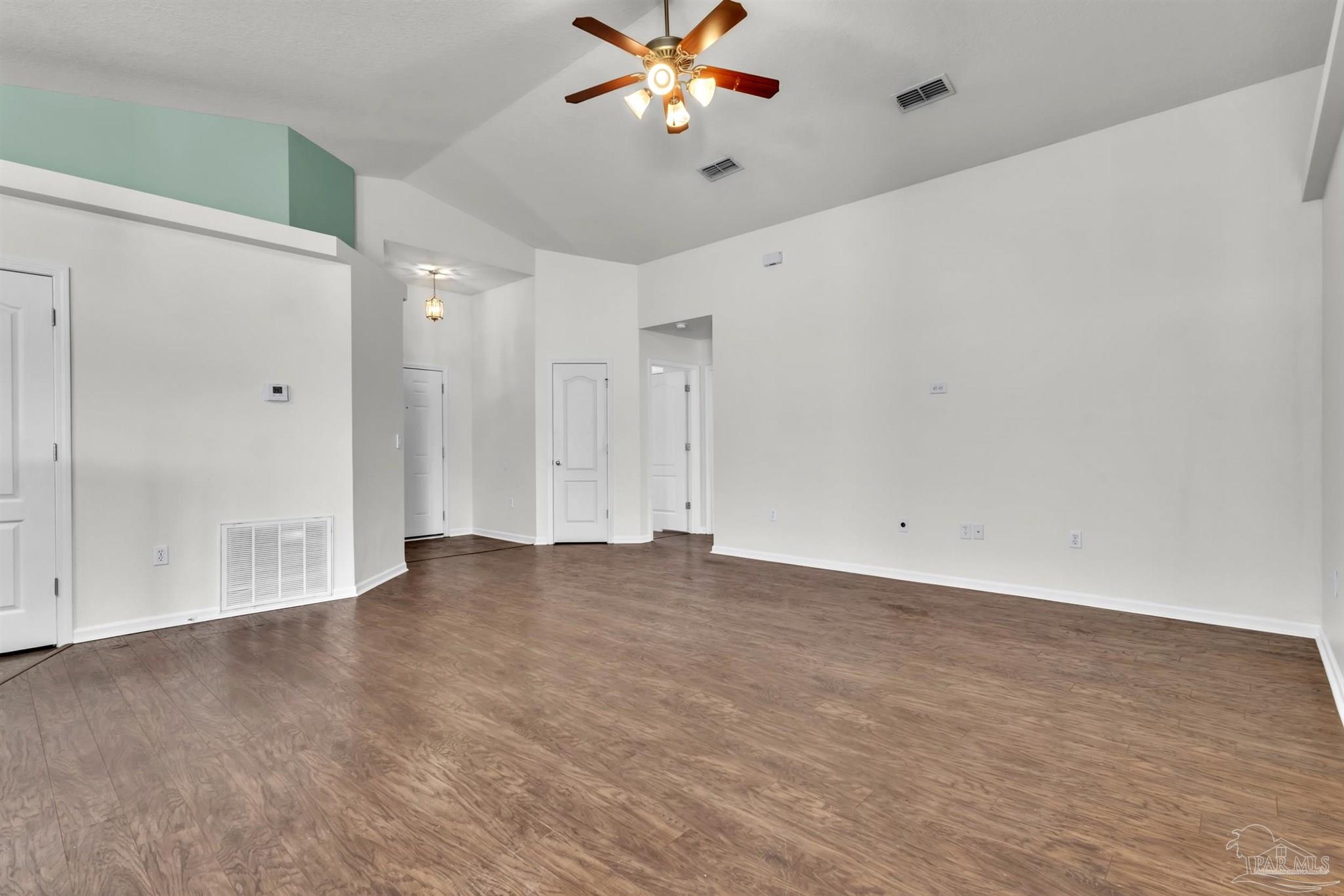 176 Millet Circle Gonzalez, FL 32533 - Photo 5 of 31