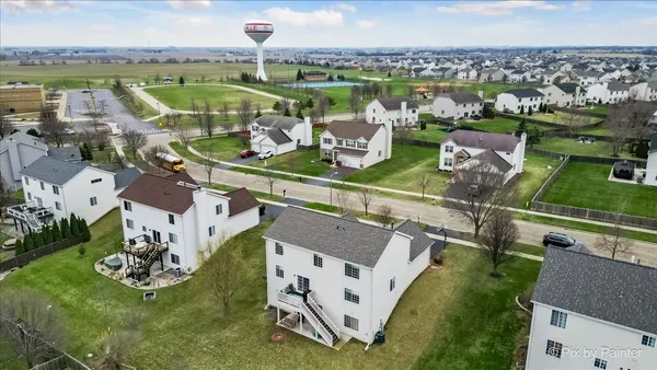 $399,900 | 2056 Deerpoint Lane, Yorkville, IL 60560