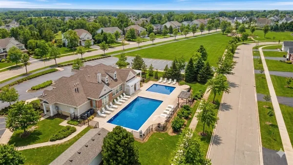 $399,900 | 2056 Deerpoint Lane, Yorkville, IL 60560