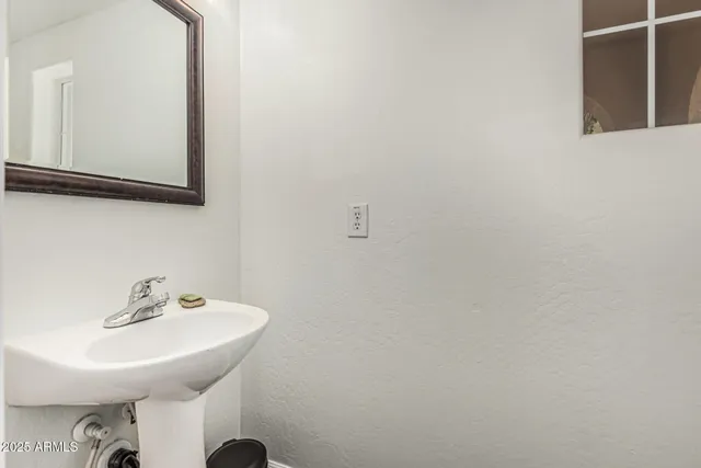 $529,899 | 3115 East Camellia Drive, Gilbert, AZ 85296