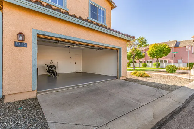 $529,899 | 3115 East Camellia Drive, Gilbert, AZ 85296