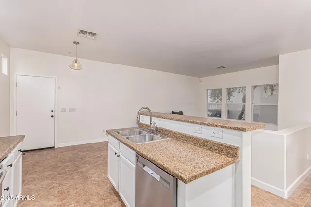 $529,899 | 3115 East Camellia Drive, Gilbert, AZ 85296