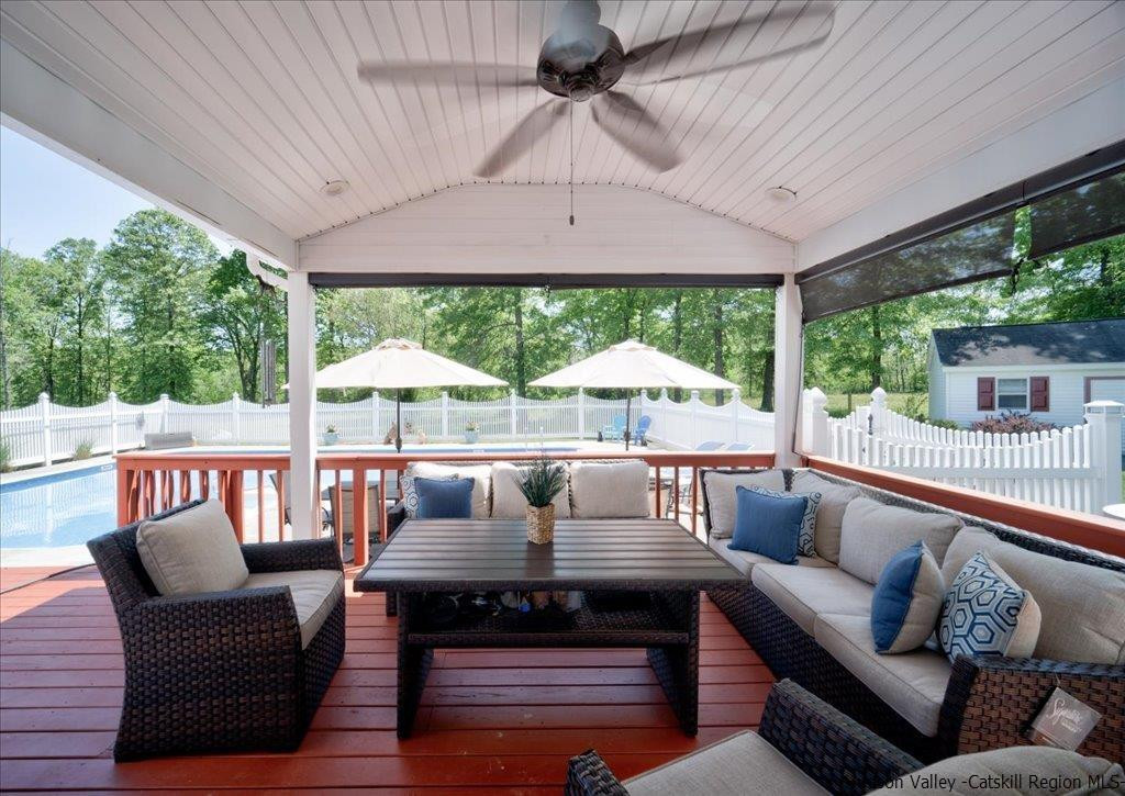 1237 Hoagerburgh Road Wallkill, NY 12589 - Photo 31 of 35 a living room with furniture and a large window
