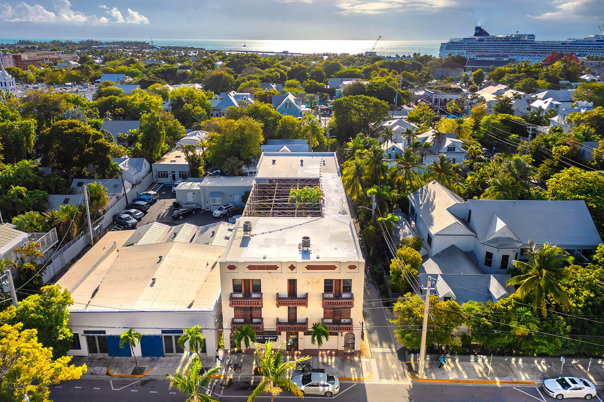 314 Simonton Street Key West, FL 33040 - Photo 28 of 32 an aerial view of residential houses with outdoor space