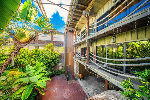a view of a interior of the house