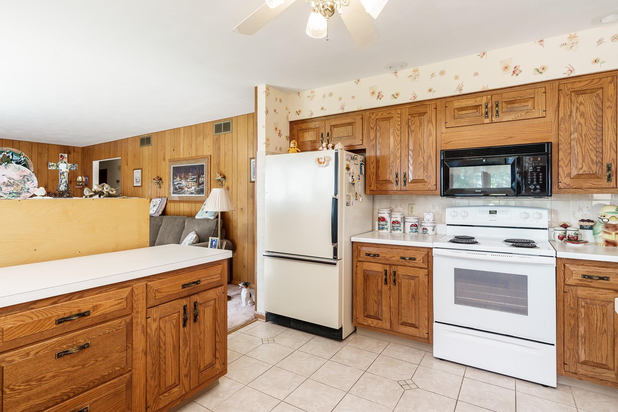 2051 Flora Church Road Kirkland, IL 60146 - Photo 25 of 65 Gallery Image 25