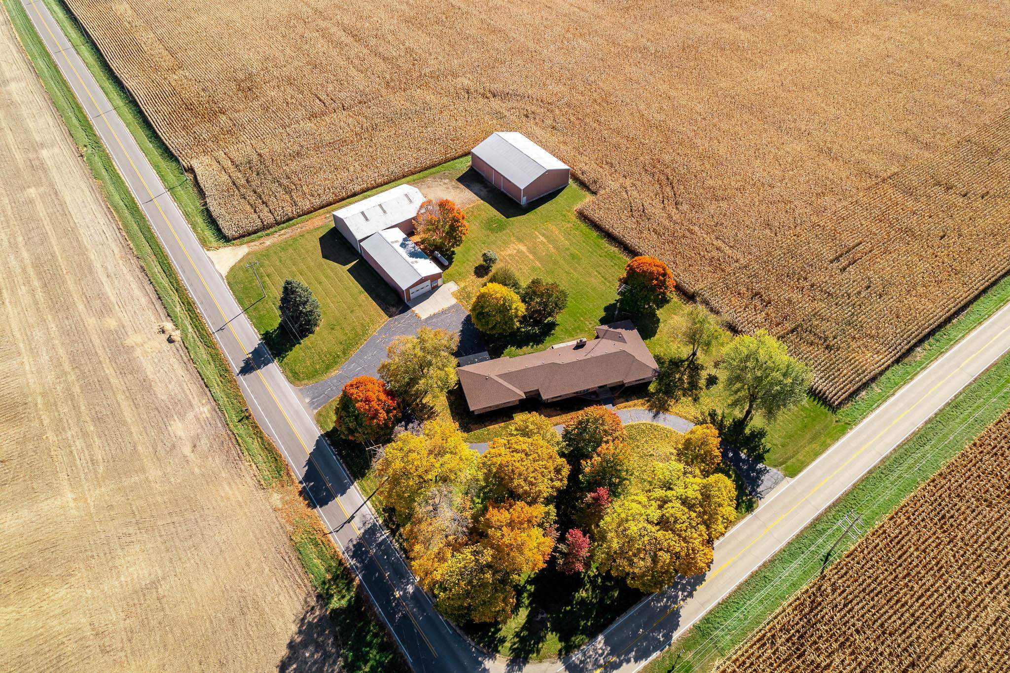 2051 Flora Church Road Kirkland, IL 60146 - Photo 4 of 65 Gallery Image 4