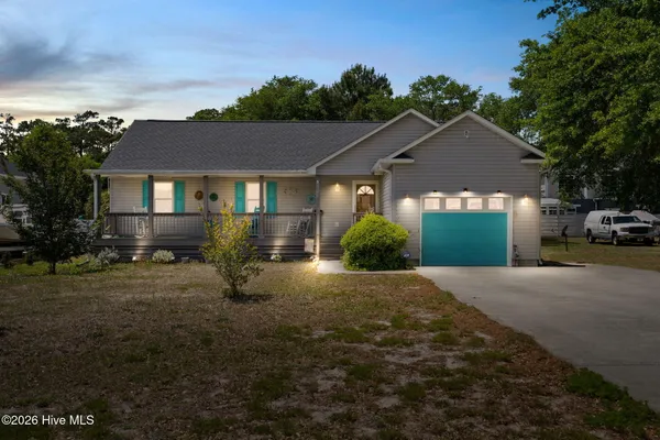 $295,000 | 2799 Sea Aire Drive Southwest, Supply, NC 28462