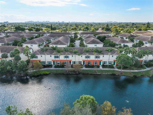 $515,000 | 163 Southwest 7th Street, Pompano Beach, FL 33060