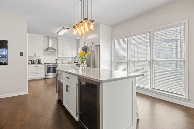 $2,850 | 130 Riverwalk Place, Memphis, TN 38103