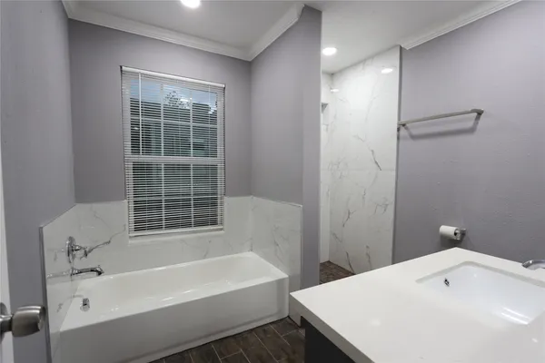 $1,800 | 10406 Townhall Lane, Sugar Land, TX 77498