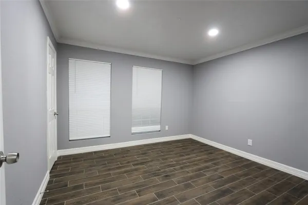 $1,800 | 10406 Townhall Lane, Sugar Land, TX 77498