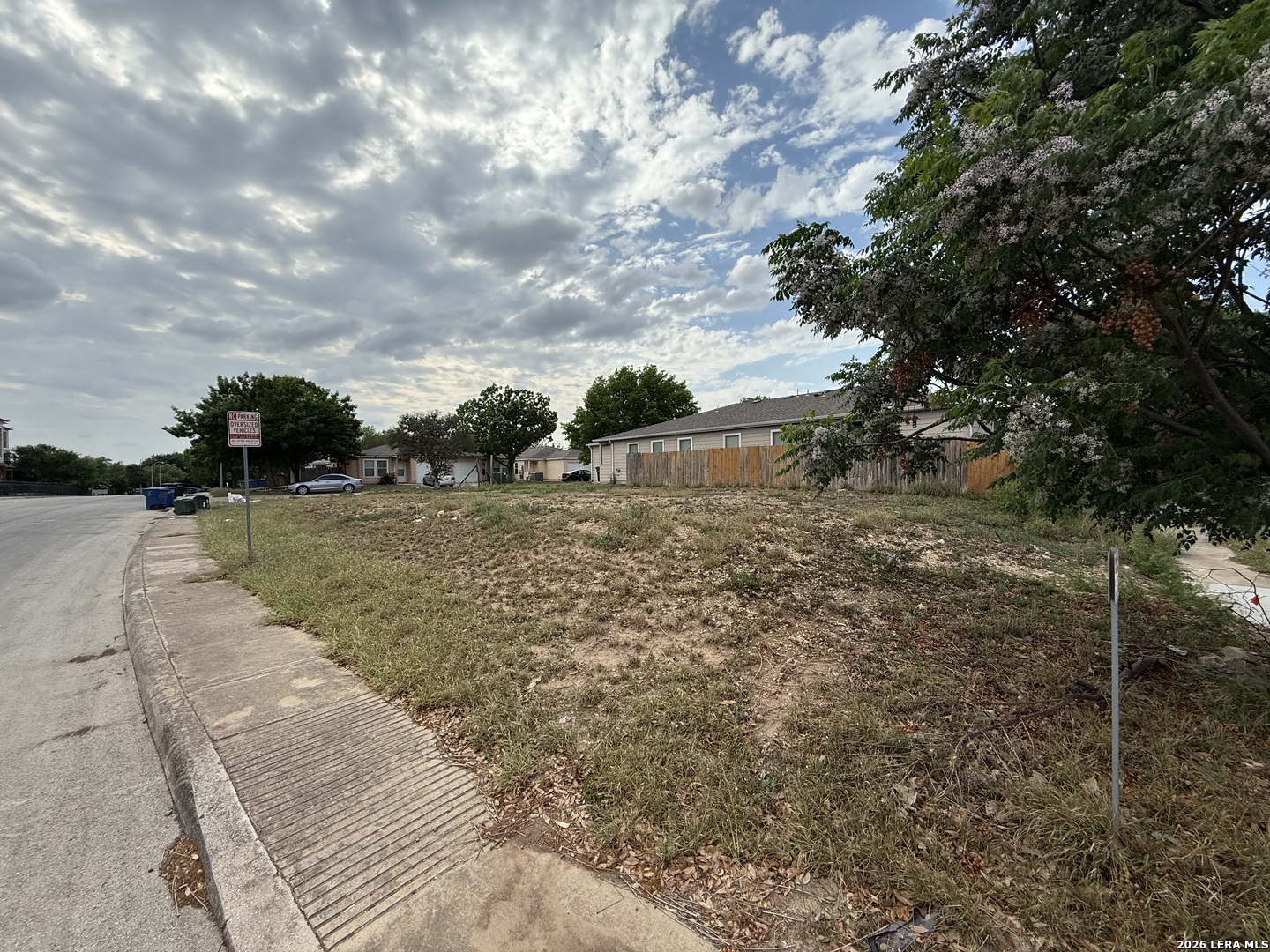 7819 M G Road San Antonio, TX 78251 - Photo 7 of 8