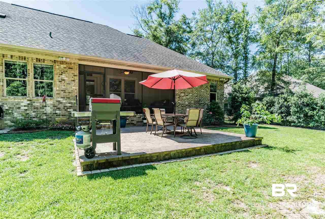 20024 Bunker Loop Fairhope, AL 36532 - Photo 27 of 38 Backyard