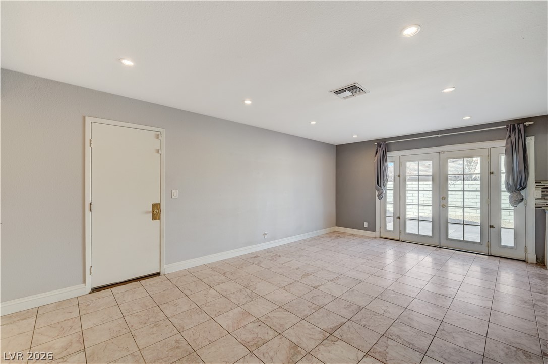 6635 Costa Brava Road Las Vegas, NV 89146 - Photo 22 of 59