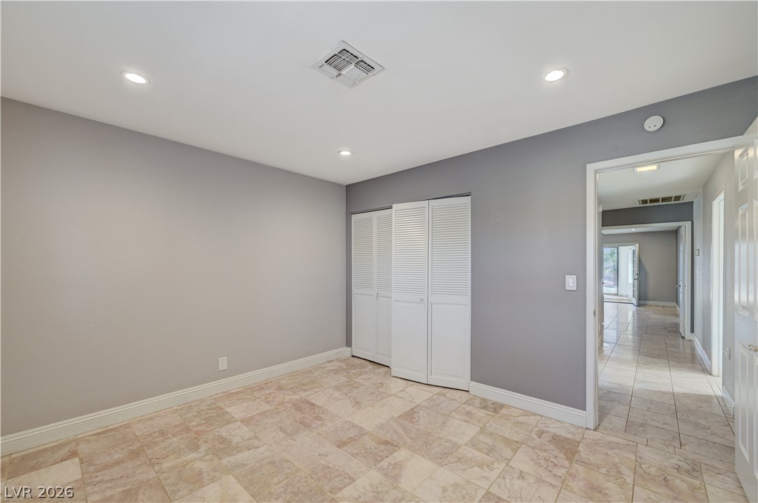 6635 Costa Brava Road Las Vegas, NV 89146 - Photo 44 of 59