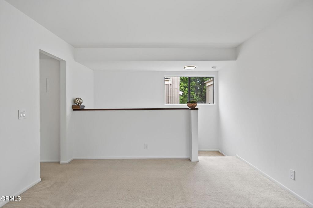 1466 San Simeon Court, Unit 2 Ventura, CA 93003 - Photo 15 of 41 a view of small space