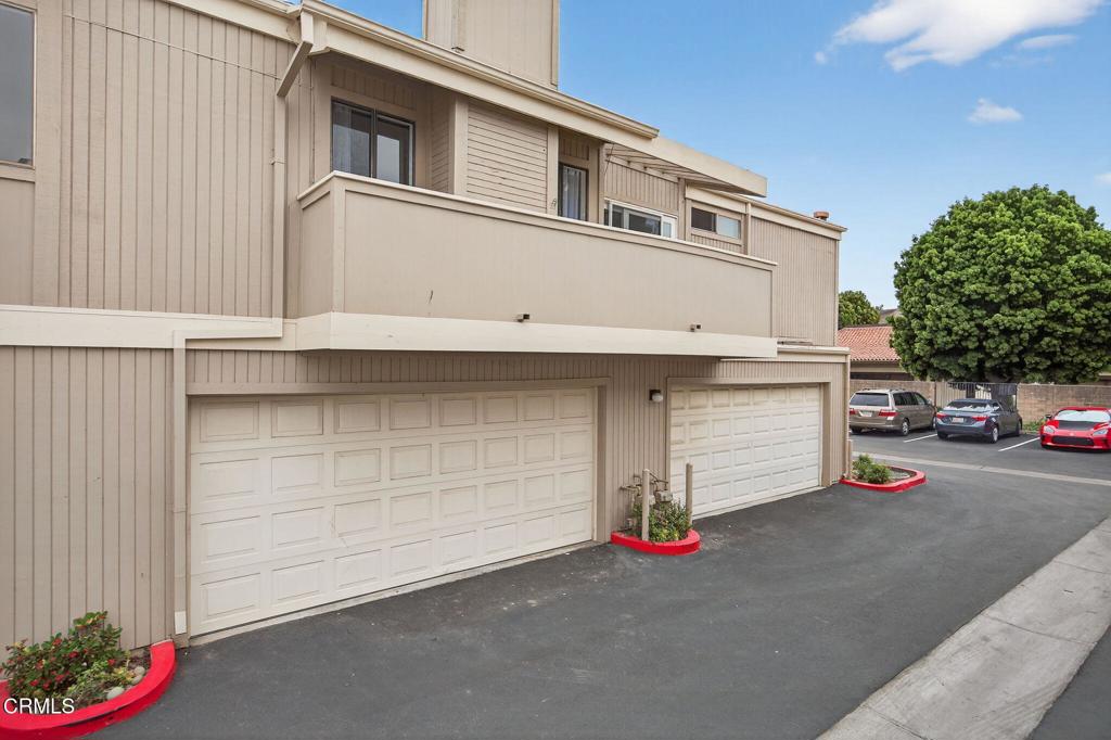1466 San Simeon Court, Unit 2 Ventura, CA 93003 - Photo 28 of 41 a view of a car garage garage