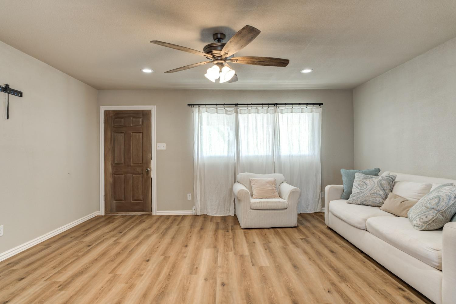 6355 East Fm 41 Ropesville, TX 79358 - Photo 8 of 38 Photo 8