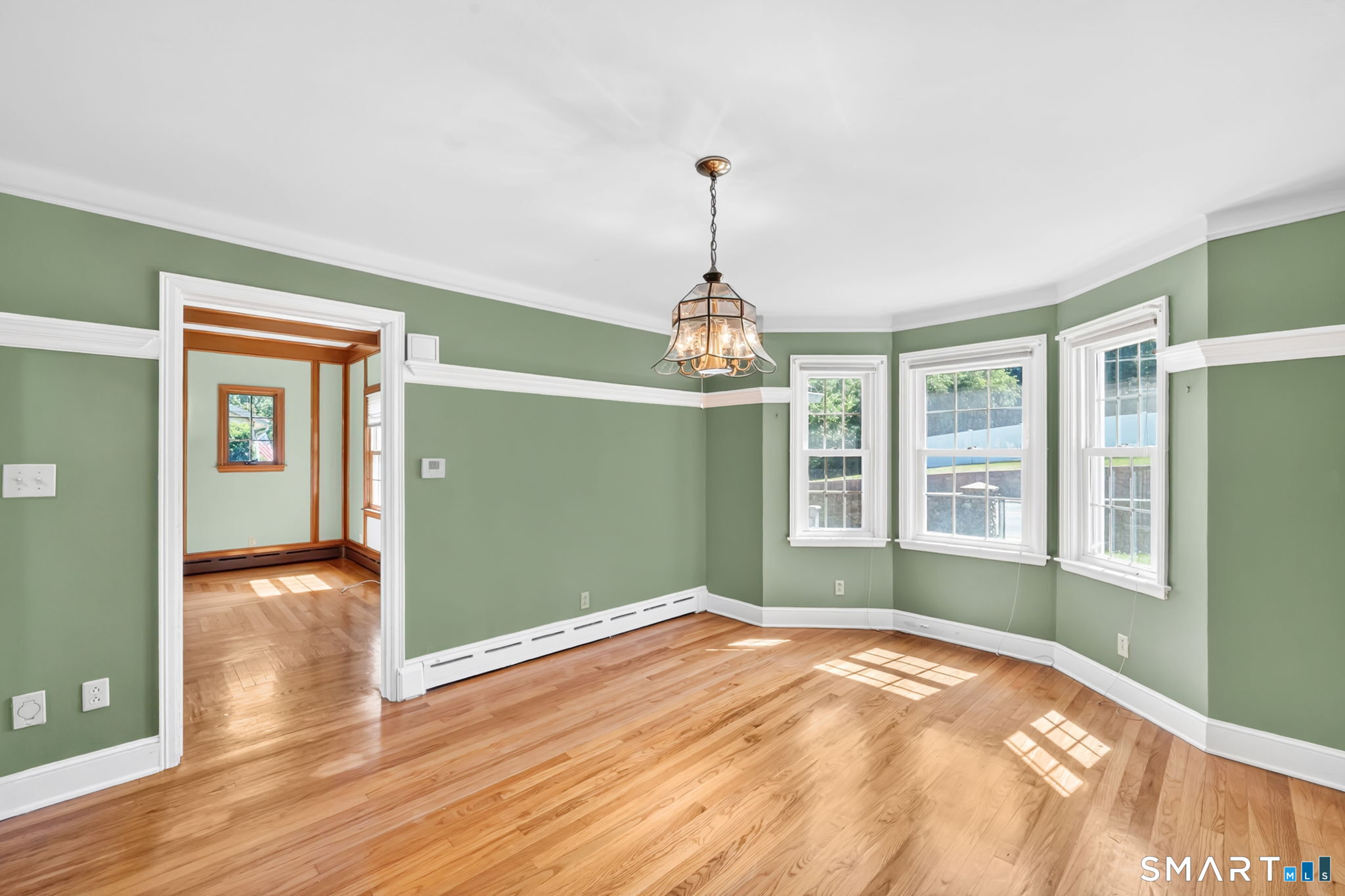 697 Woodtick Road Waterbury, CT 06705 - Photo 9 of 40