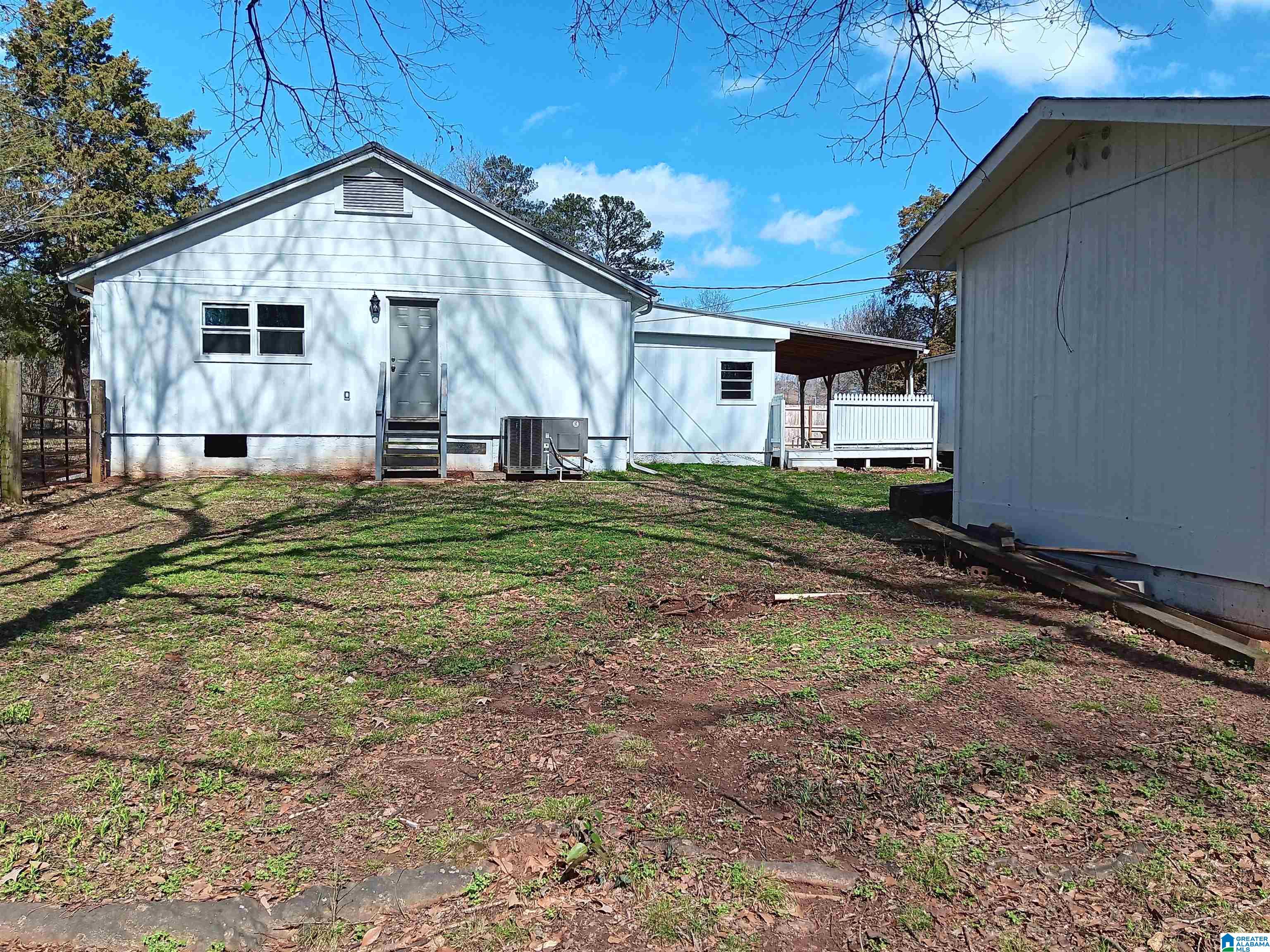 255 Shocco Springs Road Talladega, AL 35160 - Photo 4 of 45