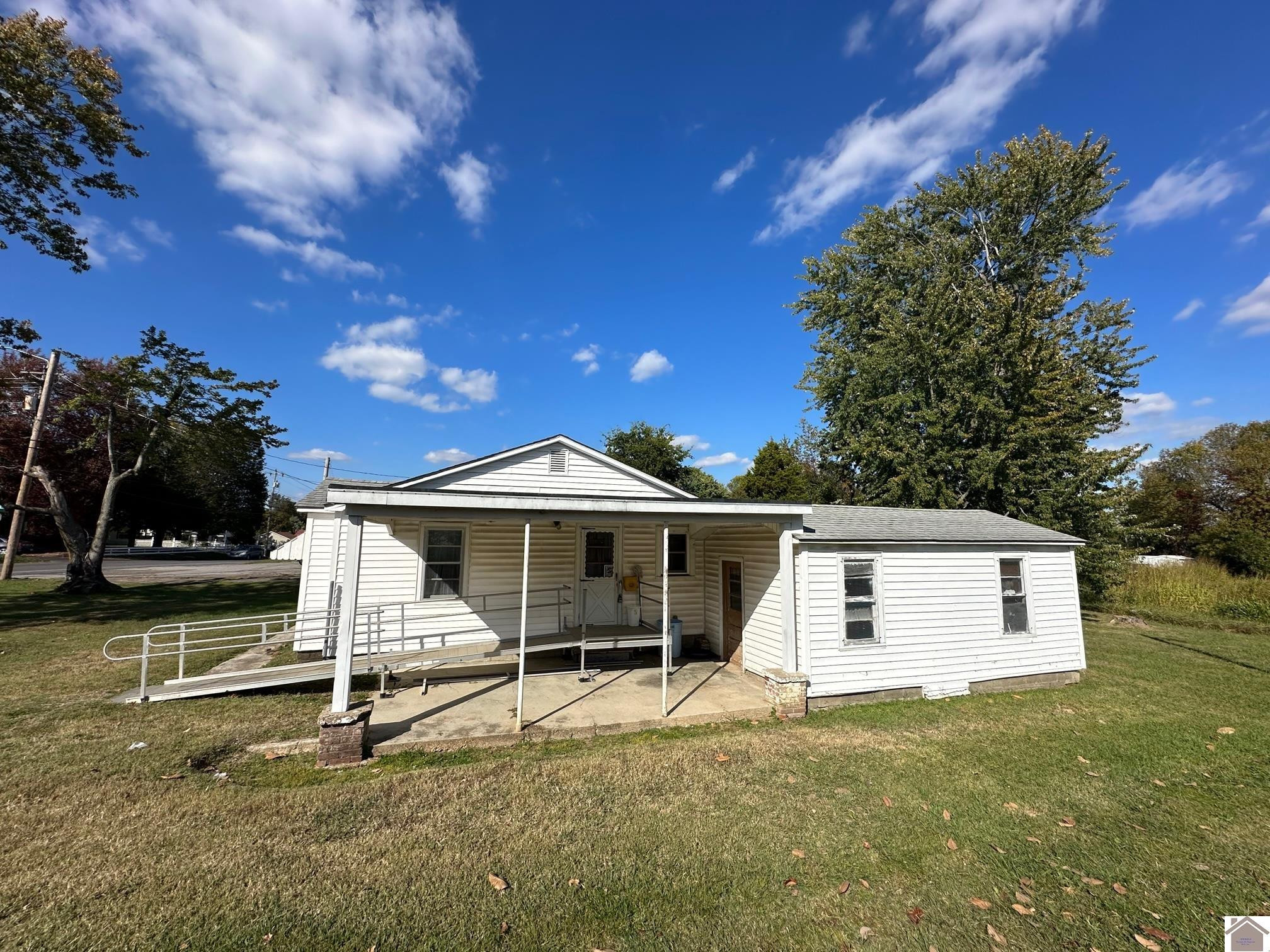 1406 Cuba Road Mayfield, KY 42066 - Photo 1 of 1 Photo 1