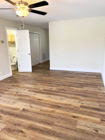 $1,295 | 56 Bell Road, Unit E, LaFayette, GA 30728